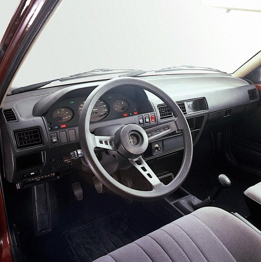 Торпедо Alfa Romeo Arna SL (920) 1983 года  (WW) (фото 12 из 27)
